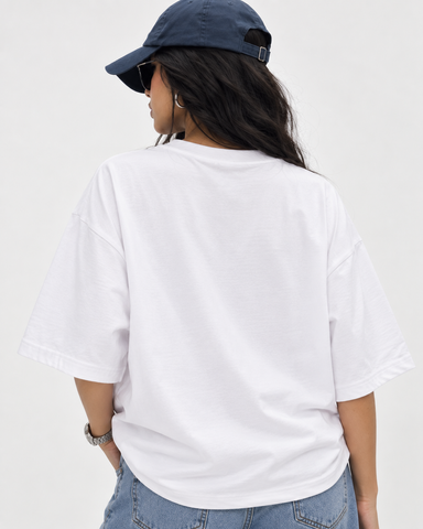 "Women's Club Oversized T-Shirt - White - 180 GSM Regular Fit "