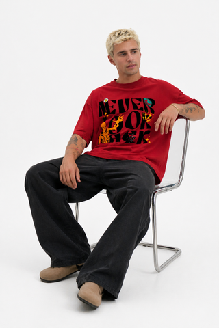Never Look Back – Graphic Statement Tee - Red